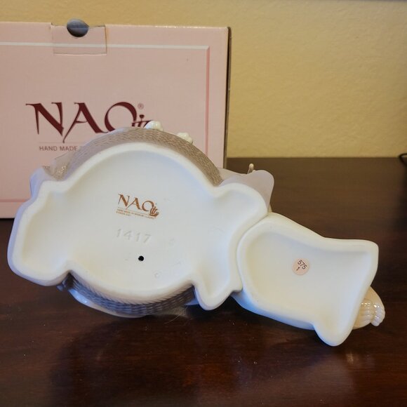 NAO by Lladro Figurine "It's Time to Sleep" Girl With Dog in Basket #1417 - Picture 8 of 9